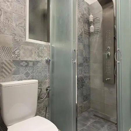 Apartment In Town