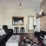 Urban Zen Retreat アパート コルフ島
